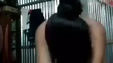 Bengali village girl fucking with lover with parents away