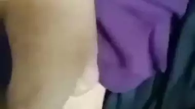 Muslim girl’s Bangladeshi sex video with her lover